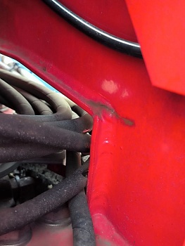 Трещины по наружной стенке